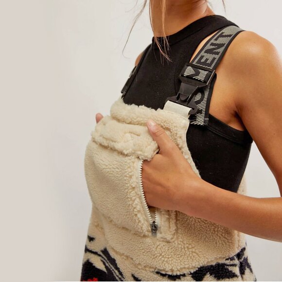 *NEW* Free Peopple Hit The Slopes Printed Salopette - Picture 4 of 16